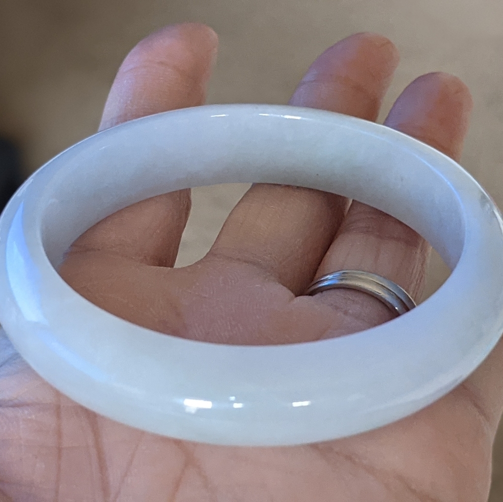 Natural Burma Jadeite Bangle (A) - Picture 6 of 8